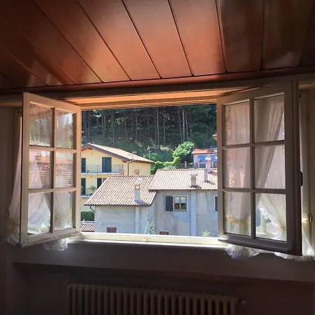 Apartment In Centro Dongo
